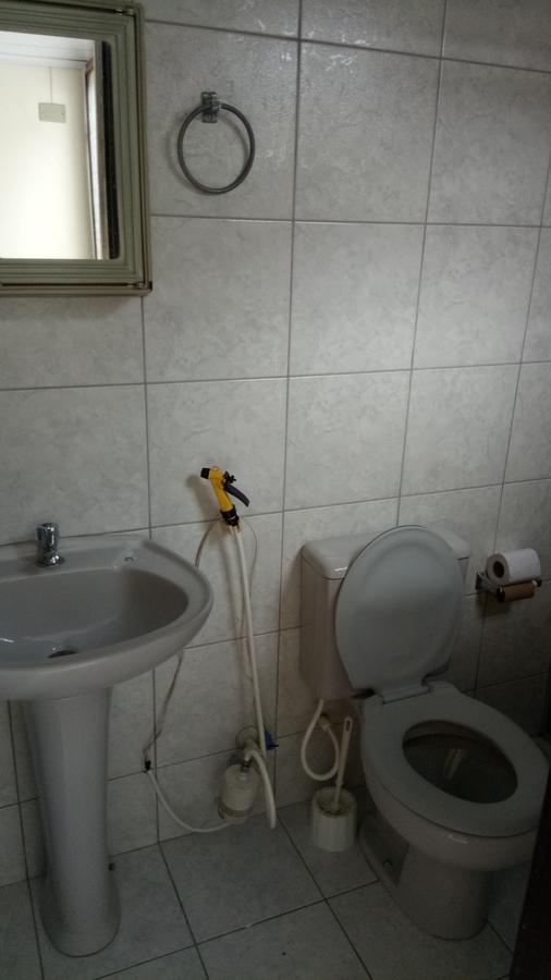 Kitinete Em Matinhos Com Piscina Villa Exterior photo